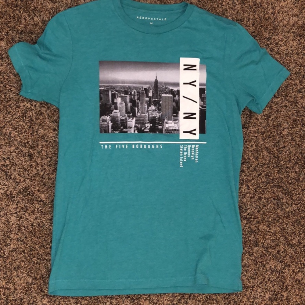 Aeropostale t shirt